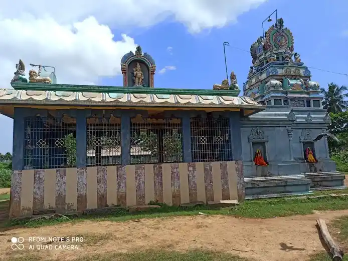 Arulmigu Chelliamman Temple, Near Tank, Thirupanthiyur - 602001 அருள்மிகு செல்லியம்மன் திருக்கோயில், Near Tank, Thirupanthiyur - 602001, Tiruvallur - Ancient Temple Architecture and History Image 2