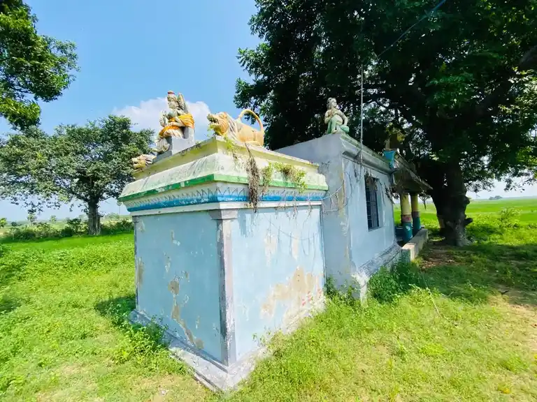Arulmigu Chelliamman Temple, Onpakkam - 601204 அருள்மிகு செல்லியம்மன் திருக்கோயில், ஒன்பாக்கம் - 601204, Tiruvallur - Ancient Temple Architecture and History Image 2