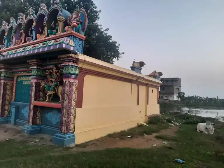 Arulmigu Chelliamman Temple, Outer Of The Village, Chinnambedu - 601201 அருள்மிகு செல்லியம்மன் திருக்கோயில், Outer Of The Village, Chinnambedu - 601201, Tiruvallur - Ancient Temple Architecture and History Image 3