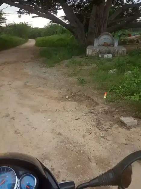 Arulmigu Chelliyamman Temple, Pathinettangudi - 625106