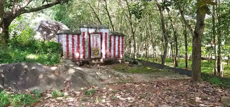 Arulmigu Chemalai Sastha Temple, Kannanoor, Kattathurai - 629161 Arulmigu Chemalai Sastha Temple, Kannanoor, கட்டத்துரை - 629161, Kanyakumari - Ancient Temple Architecture and History Image 4
