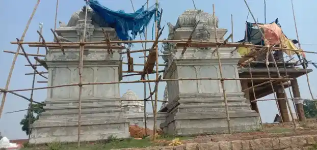 Arulmigu Chenchadeswarar Temple, Kurungulam - 613303 அருள்மிகு செஞ்சுடேஸ்வரர் திருக்கோயில், Kurungulam - 613303, Thanjavur - Ancient Temple Architecture and History Image 8