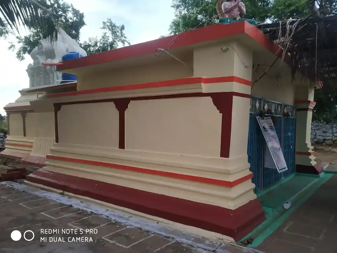 Arulmigu Chendraya Perumal Temple, Enathi, Semmandappatti - 636309 அருள்மிகு சென்றாயப்பெருமாள் திருக்கோயில், Enathi, Semmandappatti - 636309, Salem - Ancient Temple Architecture and History Image 5