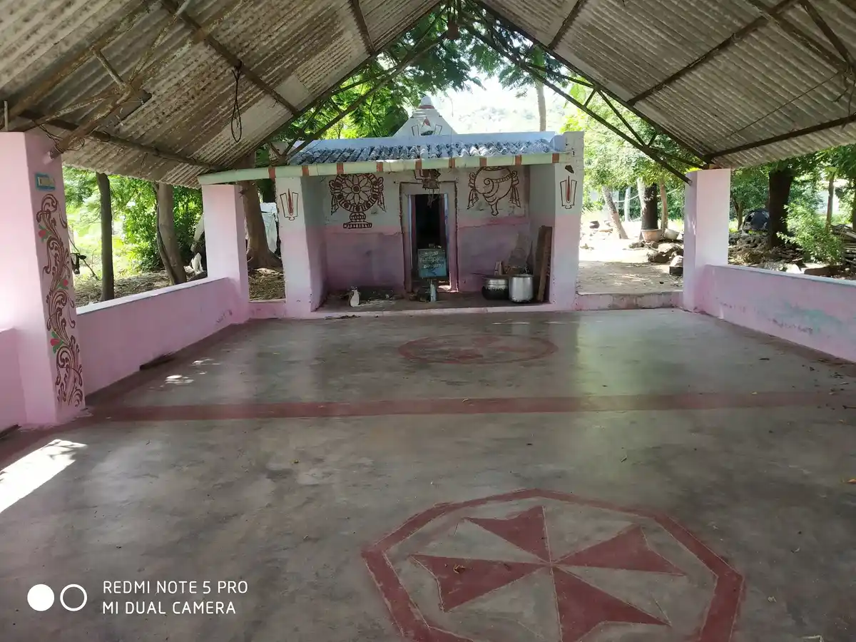 Arulmigu Chendraya Perumal Temple, Theevettipatty - 636351