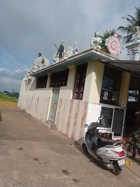 Arulmigu Chendraya Swamy Temple, Laligam - 636804 அருள்மிகு சென்றாயசுவாமி திருக்கோயில், இலளிகம், நல்லம்பள்ளி வட்டம், தருமபுரி மாவட்டம் - 636804, Dharmapuri - Ancient Temple Architecture and History Image 2