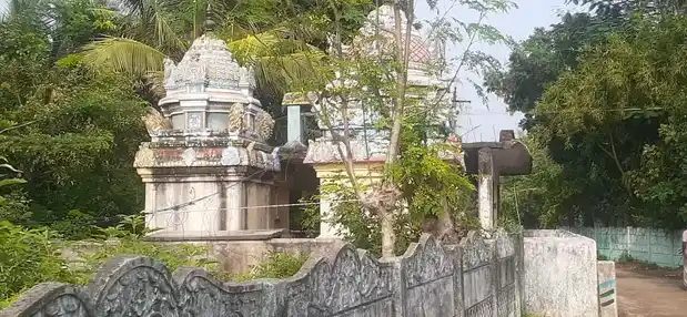 Arulmigu Chengazhuneer Vinayagar Temple, Karugudi - 609204 அருள்மிகு செங்கழுநீர் விநாயகர் திருக்கோயில், Karugudi - 609204, Mayiladuthurai - Ancient Temple Architecture and History Image 4