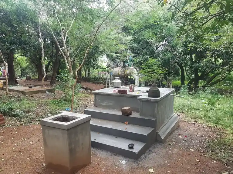 Arulmigu Chengottiamman Temple, Pudupattu - 606710 Arulmigu Chengottiamman Temple, Pudupattu - 606710, Tiruvannamalai - Ancient Temple Architecture and History Image 5