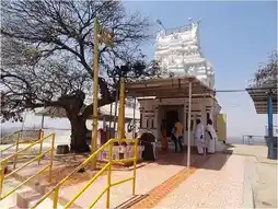 Arulmigu Chenna Kesava Perumal Temple, Mankundru Malai, Perampattu - 635652 Temple