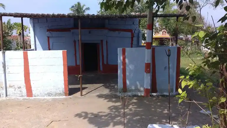 Arulmigu Chennakesava Perumal Temple, Jagir Nallamballi - 636807 Arulmigu Chennakesava Perumal Temple, Jagir Nallamballi - 636807, Dharmapuri - Ancient Temple Architecture and History Image 2