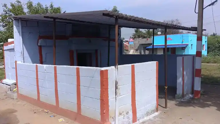 Arulmigu Chennakesava Perumal Temple, Jagir Nallamballi - 636807 Arulmigu Chennakesava Perumal Temple, Jagir Nallamballi - 636807, Dharmapuri - Ancient Temple Architecture and History Image 3