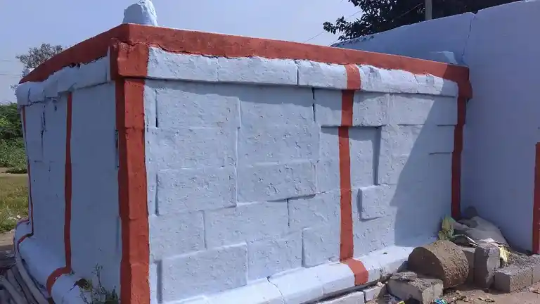 Arulmigu Chennakesava Perumal Temple, Jagir Nallamballi - 636807 Arulmigu Chennakesava Perumal Temple, Jagir Nallamballi - 636807, Dharmapuri - Ancient Temple Architecture and History Image 5