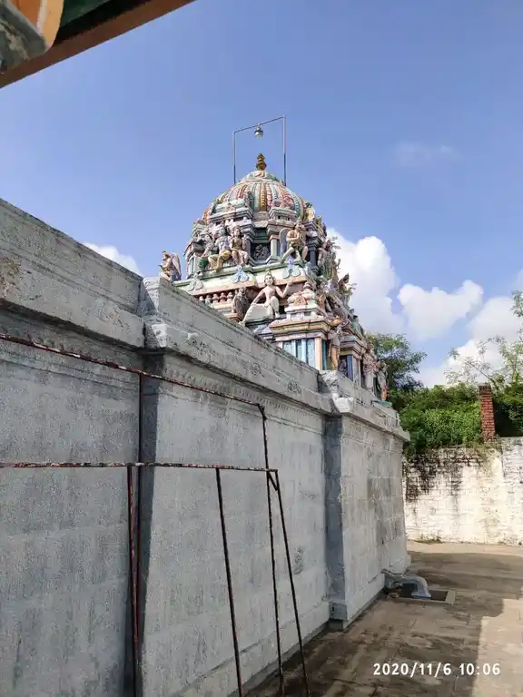 Arulmigu Chennakesava Perumal Temple, Vadacheri - 635754 அருள்மிகு சென்னகேசவப்பெருமாள் திருக்கோயில், வடச்சேரி - 635754, Thirupathur - Ancient Temple Architecture and History Image 2