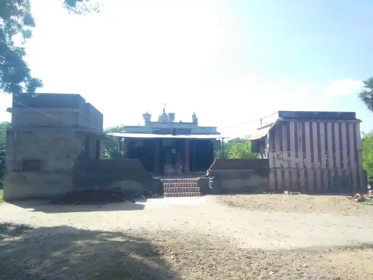 Arulmigu Chennakesavaperumal Temple, Sengapadai - 625704 Arulmigu Chennakesavaperumal Temple, Sengapadai - 625704, Madurai - Ancient Temple Architecture and History Image 5