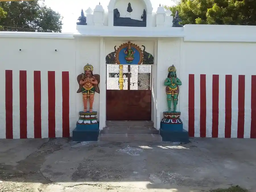 Arulmigu Chennakesavapperumal Temple, Ramanujapuram - 626107 அருள்மிகு சென்னகேசவப் பெருமாள் திருக்கோயில், Ramanujapuram - 626107, Virudhunagar - Ancient Temple Architecture and History Image 2