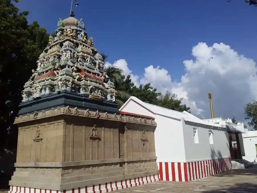 Arulmigu Chennakesavapperumal Temple, Ramanujapuram - 626107 அருள்மிகு சென்னகேசவப் பெருமாள் திருக்கோயில், Ramanujapuram - 626107, Virudhunagar - Ancient Temple Architecture and History Image 4