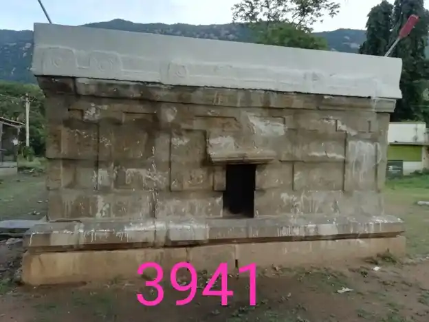 Arulmigu Chennakesavar Temple, Elagiri - 635853 அருள்மிகு சென்னகேசவர் திருக்கோயில், ஏலகிரி - 635853, Thirupathur - Ancient Temple Architecture and History Image 3