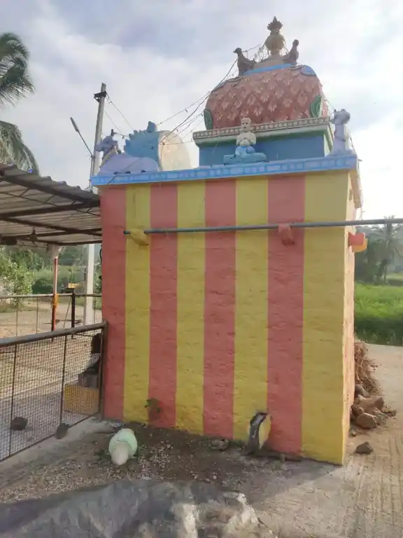 Arulmigu Chenraya Swamy Temple, Totlanahalli - 636804 அருள்மிகு சென்றாயசாமி திருக்கோயில், Totlanahalli - 636804, Dharmapuri - Ancient Temple Architecture and History Image 5