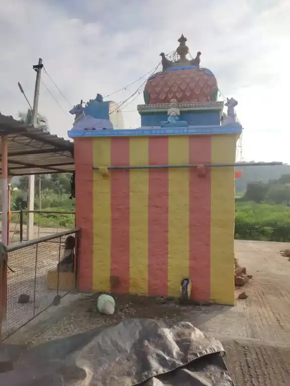 Arulmigu Chenraya Swamy Temple, Totlanahalli - 636804 அருள்மிகு சென்றாயசாமி திருக்கோயில், Totlanahalli - 636804, Dharmapuri - Ancient Temple Architecture and History Image 6