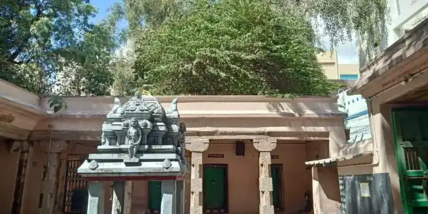 Arulmigu Chettigurunathasamy Temple, Madurai - 625001 அருள்மிகு செட்டிகுருநாதசுவாமி திருக்கோவில், மதுரை - 625001, Madurai - Ancient Temple Architecture and History Image 5