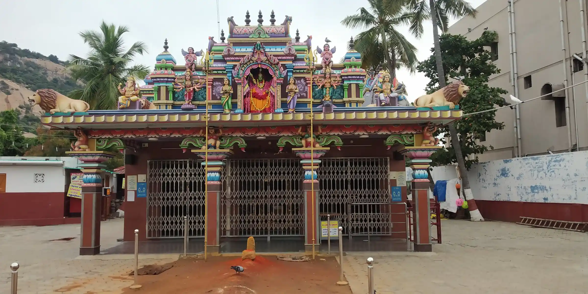 Arulmigu Chinna Ongaliamman Temple, Kattuputhur Road, Tiruchengode - 637211 அருள்மிகு சின்ன ஓங்காளியம்மன் திருக்கோயில், பள்ளிபாளையம் ரோடு, Tiruchengode - 637211, Namakkal - Ancient Temple Architecture and History Image 11
