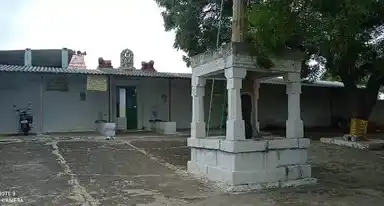 Arulmigu Chinna Sellandiyamman Temple, Maniyampalayam, Perunthozuvu - 641665 அருள்மிகு சின்னசெல்லாண்டியம்மன் திருக்கோயில், Maniyampalayam, Perunthozuvu - 641665, Tiruppur - Ancient Temple Architecture and History Image 2