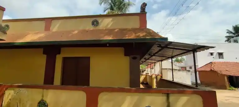 Arulmigu Chinna Uthamakaragam Temple, Chinna Uppanoor - 635107 Arulmigu Chinna Uthamakaragam Temple, Chinna Uppanoor - 635107, Krishnagiri - Ancient Temple Architecture and History Image 4
