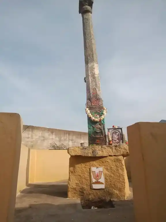 Arulmigu Chinnabelakondapalli Aancheneyar Temple, Poonapalli - 635114 அருள்மிகு சின்ன பேள கொண்டப்பள்ளி ஆஞ்சநேயர் திருக்கோயில், Poonapalli - 635114, Krishnagiri - Ancient Temple Architecture and History Image 4