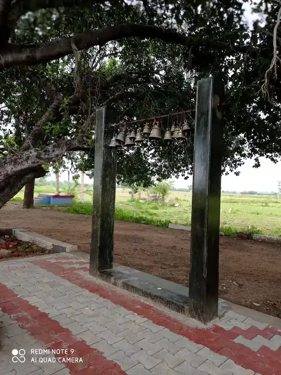 Arulmigu Chinnagurunathsamy Temple, Vadakari - 625706 Arulmigu Chinnagurunathsamy Temple, Vadakari - 625706, Madurai - Ancient Temple Architecture and History Image 2