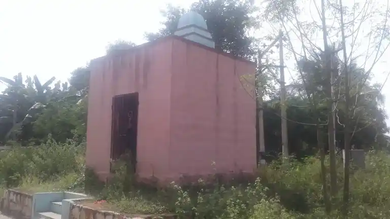 Arulmigu Chinnamariamman and periamariammanTemple, Irupali - 637102 அருள்மிகு சின்ன மாரியம்மன் மற்றும் பெரியமாரியம்மன் திருக்கோயில்கள், Irupali - 637102, Salem - Ancient Temple Architecture and History Image 2