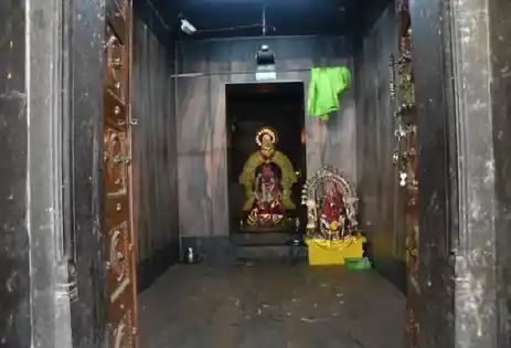 Arulmigu Chinnamariamman Temple, Manikoondu, Erode - 638001 Arulmigu Chinnamariamman Temple, Manikoondu, Erode - 638001, Erode - Ancient Temple Architecture and History Image 3