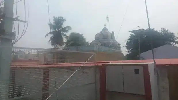 Arulmigu Chinnamman Temple, Karumandisellipalayam - 638052 அருள்மிகு சின்னம்மன் திருக்கோயில், Karumandisellipalayam - 638052, Erode - Ancient Temple Architecture and History Image 2