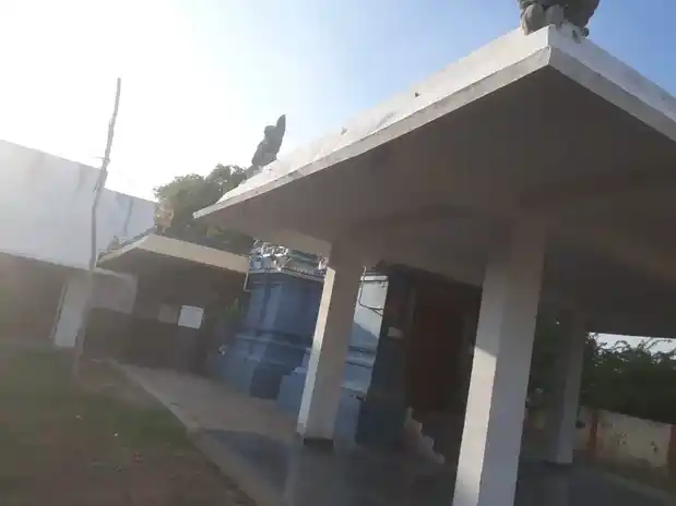 Arulmigu Chinnappasami Temple, Elanthakudam - 621851 Arulmigu Chinnappasami Temple,  - 621851, Ariyalur - Ancient Temple Architecture and History Image 3