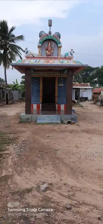 Arulmigu Chinnathambipatti Vinayagar Temple, Chinnathambipatty - 624620 அருள்மிகு சின்னதம்பிபட்டி விநாயகர் கோயில், Chinnathambipatty - 624620, Dindigul - Ancient Temple Architecture and History Image 4