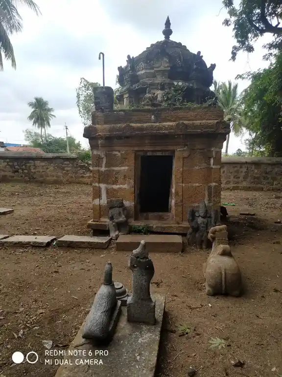 Arulmigu Chitampareswarar Vahayara Temple, Thappai - 621617 Arulmigu chitampareswarar vahayara Temple, Thappai - 621617, Thiruchirappalli - Ancient Temple Architecture and History Image 3