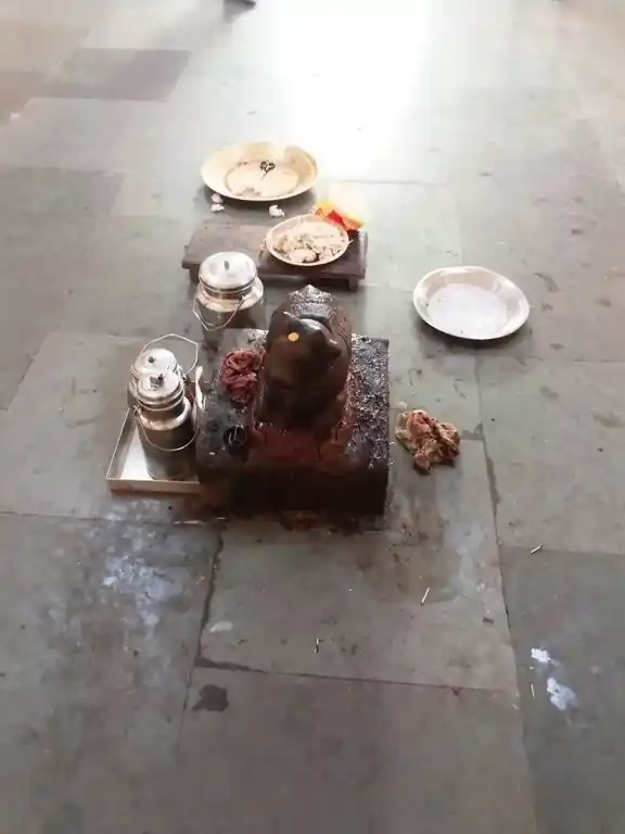 Arulmigu Chithabareshwar Lashminarayanaswamy Temple, Saliyamangalam - 614205 அருள்மிகு சிதம்பரேஸ்வரர் மற்றும் லெட்சுமிநாராயணப்பெருமாள் திருக்கோயில், Saliyamangalam - 614205, Thanjavur - Ancient Temple Architecture and History Image 5