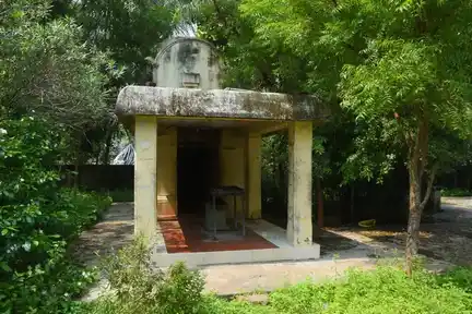 Arulmigu Chithambareswarar Temple, Kezhiruppu - 609118 அருள்மிகு சிதம்பரேஸ்வரர் ஆலயம், Kezhiruppu - 609118, Mayiladuthurai - Ancient Temple Architecture and History Image 4