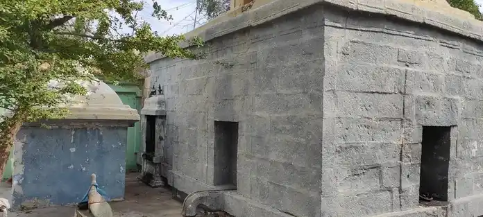 Arulmigu Chithampareswarar Temple, Poyyamani - 639110 அருள்மிகு சிதம்பரேஸ்வரர் திருக்கோயில், Poyyamani - 639110, Karur - Ancient Temple Architecture and History Image 6