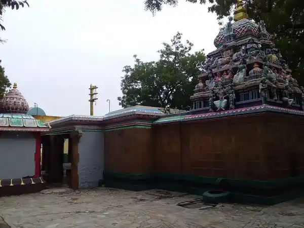 Arulmigu Chitthagurunathasami Temple, Puliyooran - 626109 அருள்மிகு சித்தகுருநாதசாமி திருக்கோயில், Puliyooran, Puliyooran - 626109, Virudhunagar - Ancient Temple Architecture and History Image 9
