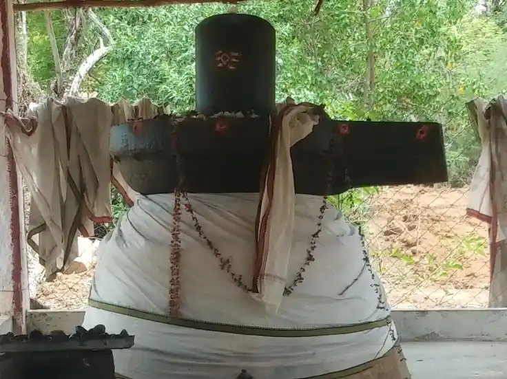 Arulmigu Chockanathasamy Temple, Kambarnatham, Kambarnatham - 614205