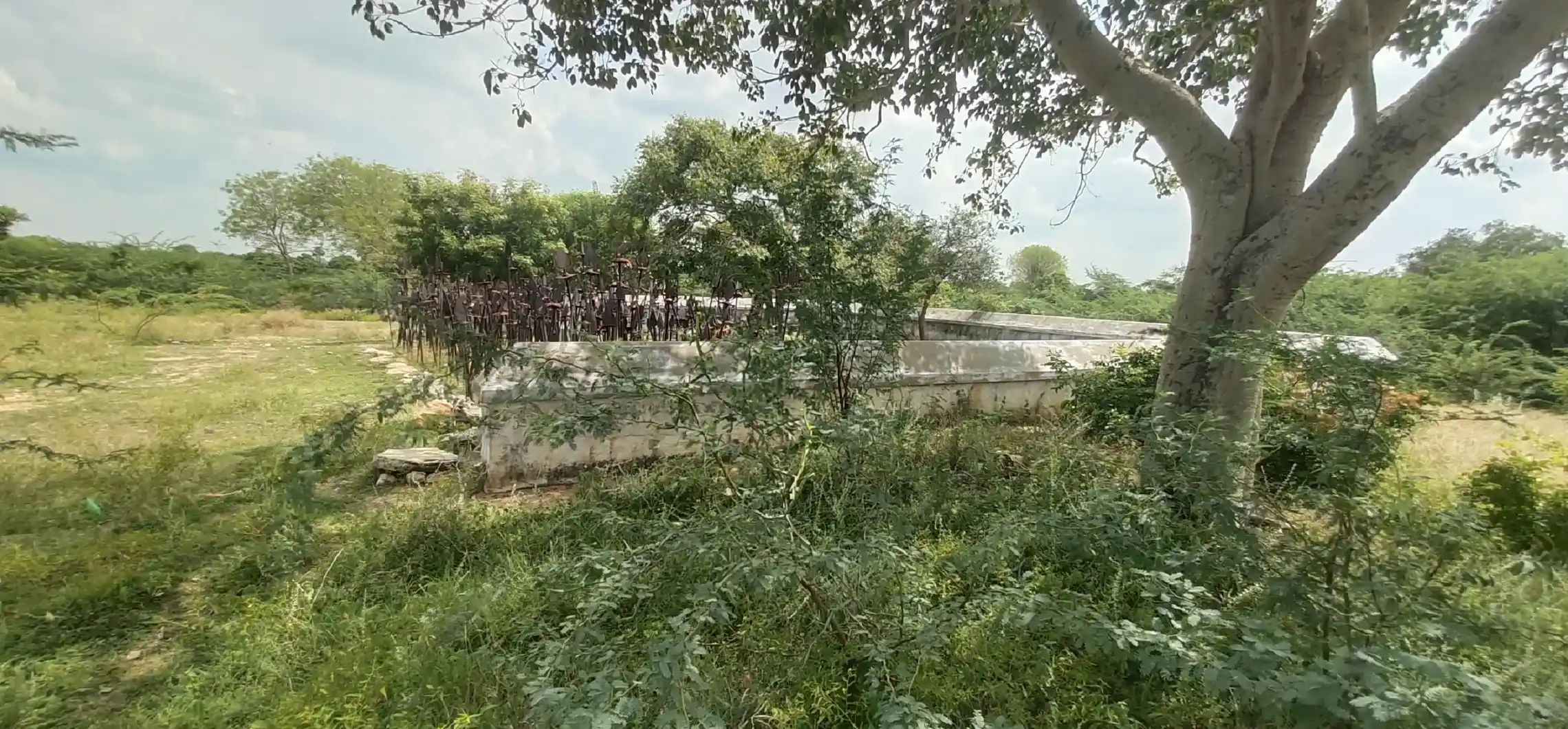 Arulmigu Chozhan Temple, Kuruvampatti - 621005 அருள்மிகு சோழன் திருக்கோயில், Kuruvampatti - 621005, Thiruchirappalli - Ancient Temple Architecture and History Image 3