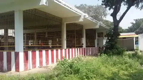 Arulmigu Chucha Mudaiyar Sasthatirukovil, Kadayam - 627415 Temple