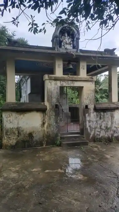 Arulmigu Cinthamani Vinaykar Temple, Uchimedu - 610101 அருள்மிகு சிந்தரமணி விநாயகர் திருக்கோயில், Uchimedu - 610101, Thiruvarur - Ancient Temple Architecture and History Image 4