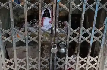 Arulmigu Coutrala Vinayagar Temple, Ottapidaram - 628401 அருள்மிகு குற்றால விநாயகர் திருக்கோயில், Ottapidaram - 628401, Thoothukudi - Ancient Temple Architecture and History Image 4