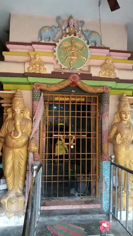 Arulmigu Dakshinamurthy Temple, Navalpur - 632402 Temple