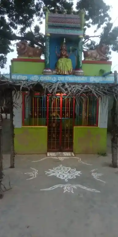 Arulmigu Dandumariamman Temple, Near Main Road, Kolathur - 631207 அருள்மிகு தண்டு மாரியம்மன் திருக்கோயில், Near Main Road, Kolathur - 631207, Tiruvallur - Ancient Temple Architecture and History Image 4