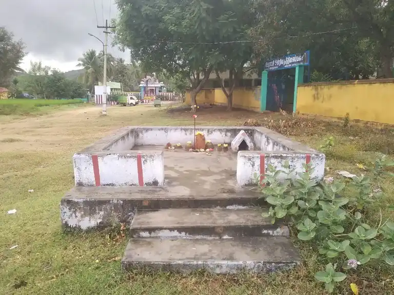 Arulmigu Dedukaragam Temple, Jertalav - 636808