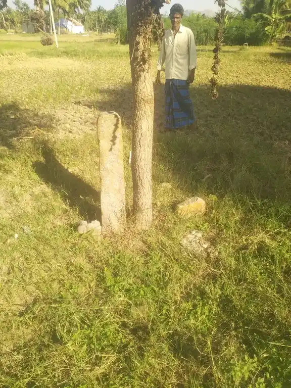 Arulmigu Dedukaragam Temple, Sembadamuthur, Alappati - 635122 அருள்மிகு தேடுகரகம் திருக்கோயில், செம்படமுத்தூர் - 635122, Krishnagiri - Ancient Temple Architecture and History Image 3