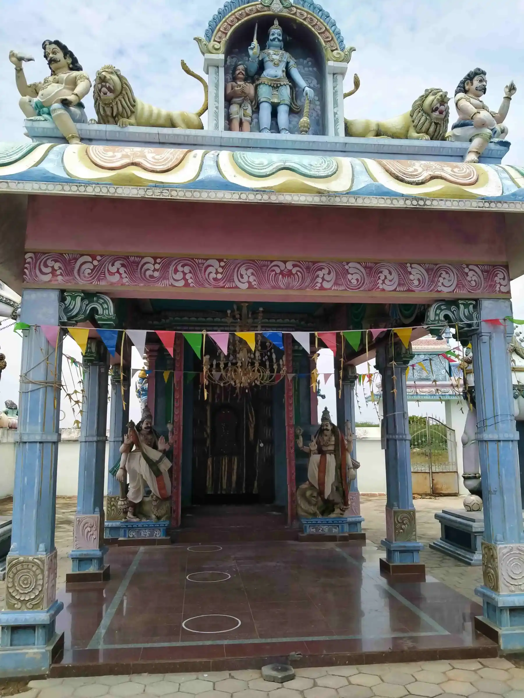 Arulmigu Deivangaperumal Temple, Sengamangalam - 614804 அருள்மிகு தெய்வாங்கப்பெருமாள் திருக்கோயில், Sengamangalam - 614804, Thanjavur - Ancient Temple Architecture and History Image 3