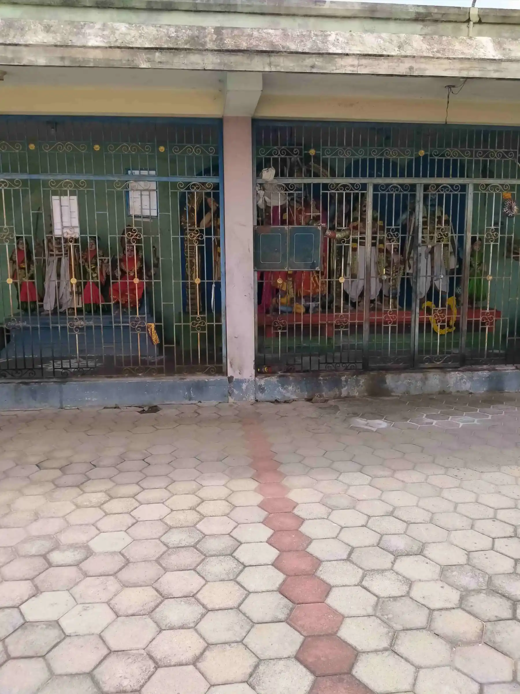 Arulmigu Deivangaperumal Temple, Sengamangalam - 614804 அருள்மிகு தெய்வாங்கப்பெருமாள் திருக்கோயில், Sengamangalam - 614804, Thanjavur - Ancient Temple Architecture and History Image 7