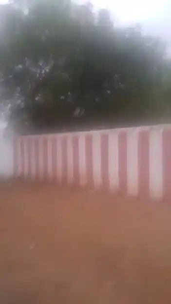 Arulmigu Deiveega Veeravallamman Temple, Perurani - 628402 அருள்மிகு தெய்வீக வீரவல்லம்மன் திருக்கோயில், Perurani - 628402, Thoothukudi - Ancient Temple Architecture and History Image 2